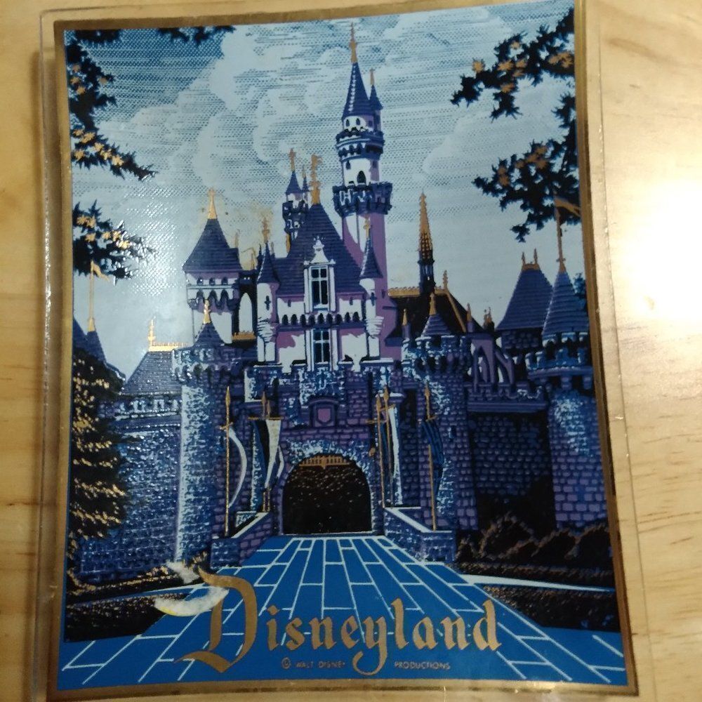 NEW Deadstock Vintage Disneyland Castle Glass Ashtray Trinket Tray